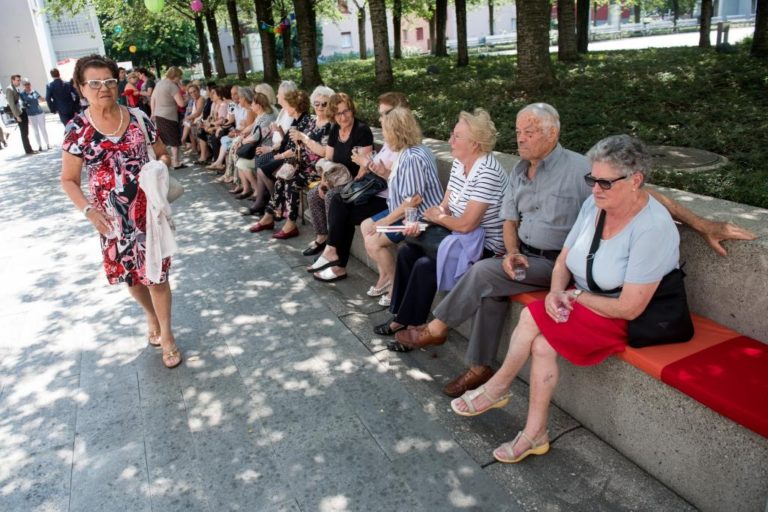 lugano il cuscino piu lungo del ticino e all atte di molino nuovo a8t9 768x512